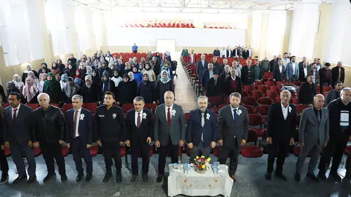 Alaca’da ‘Peygamberimiz ve Aile Ahlakı’ Konuşuldu