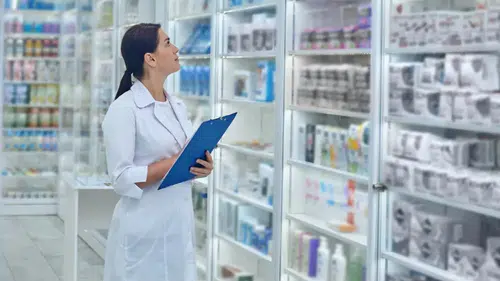 ‘İlaç Yokluklarının Sorumlusu Biz Değiliz’