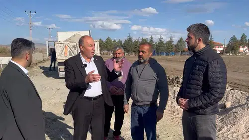 Kanayan Yaraya Neşter Vuruluyor