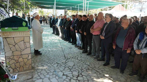 Acılı anne Handan Çalık’tan yürekleri yakan paylaşım: "Keşke geç kalsa idi"