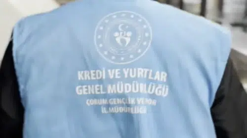 Kerebi Gazi Yurdu Öğrencileri, Sofralarını İhtiyaç Sahipleriyle Paylaştı
