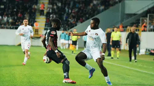 Pendikspor Zirvede, Çorum FK Takipte