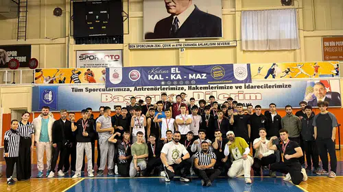 Bayat Belediyespor 11 Madalya ile Döndü