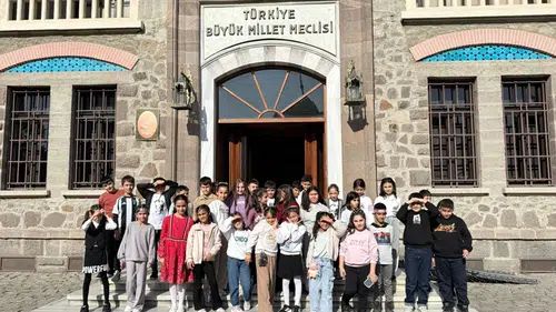 Minikler Ata’nın İzinde