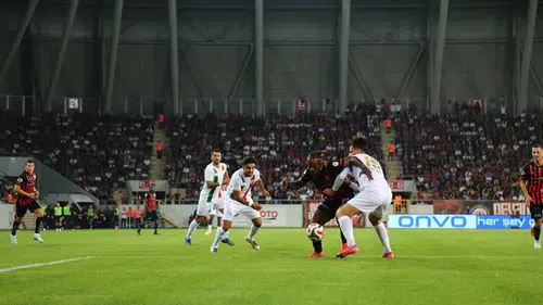 14 maçımızda yalnızca bir kırmızı kart çıktı