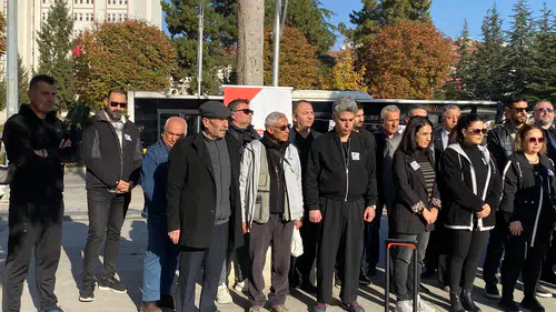 ‘Atatürk’ü Unutturamazsınız’