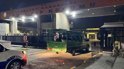 Baba Servet Böcek’in cenazesi Adli Tıp Kurumu’na getirildi