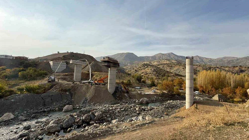 Diyarbakır’da 4 kişinin öldüğü viyadük inşaatı olayına ilişkin gözaltı sayısı 4’e yükseldi