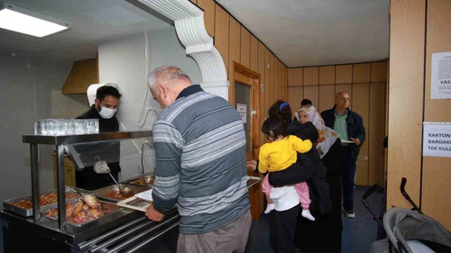 Hasta ve yakınlarına ücretsiz konaklama desteği