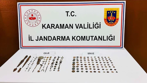 Jandarmanın uygulamasında tarihi eser ve esrar ele geçirildi: 2 tutuklama