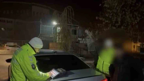 Öğrenci yurdu önünde drift atan sürücü yakalandı