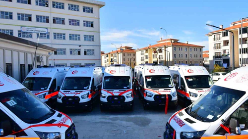 Sağlık Bakanlığı’ndan Gaziantep’e 16 yeni ambulans