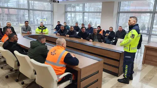 Karayolları Personeline Güvenli Sürüş Eğitimi Verildi