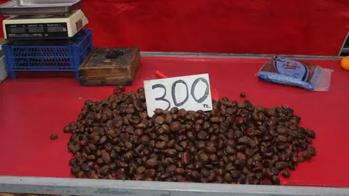 Kestaneler Tezgahlarda Yerini Aldı