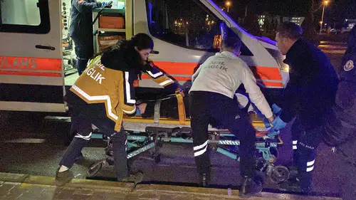 Motosiklet Yayaya Çarptı