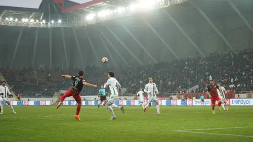 Dondurucu Soğukta Sıcak Takip!