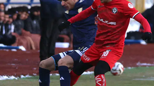 Maçın Oyuncusu Benhur Oldu