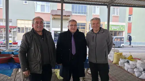 Başkan Ünlü’den Pazar Mesaisi