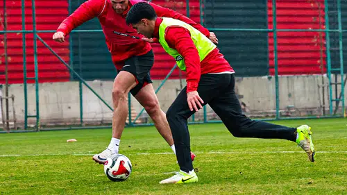 Sivasspor Hazırlıkları Ara Vermeden Başladı