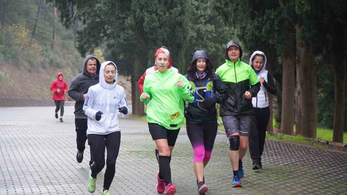 Büyükşehir Belediyesi vatandaşları spora teşvik ediyor