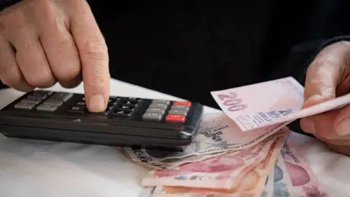 ‘Memura Verilen Seyyanen Zam, Emeklinin de Hakkıdır’