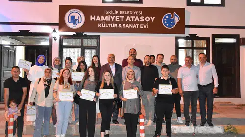 İskilip Sanat Evi, İlk Mezunlarını Verdi
