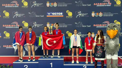 Yağmur Koçak Sırbistan'dan Üç Madalya İle Döndü