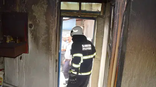 Samsun'da evde çıkan yangında hasar oluştu