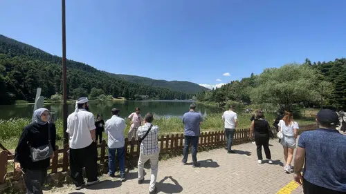 Gölcük Tabiat Parkı hafta sonu ziyaretçilerini ağırladı