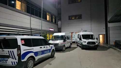Evinin Önünde Düşen Yaşlı Adam Hayatını Kaybetti