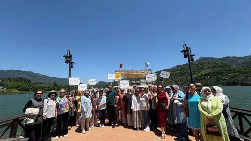 Samsun Büyükşehir Belediyesi kadınlara yönelik Ayvacık gezisi düzenledi