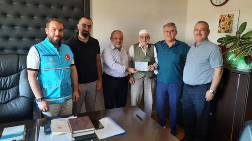 Huzurevi Sakininden Kur'an Kursu İnşaatına Bağış
