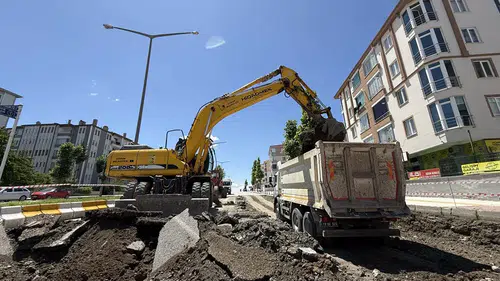 Bişkek Caddesi Yenileniyor