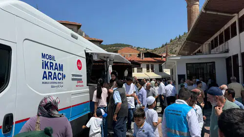 TDV Mobil İkram Aracı İskilip'te Hizmet Verdi