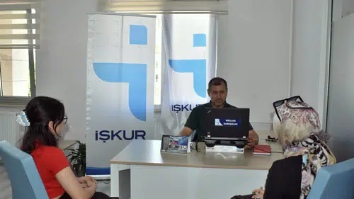 İŞKUR'dan YKS Adaylarına Tercih Desteği
