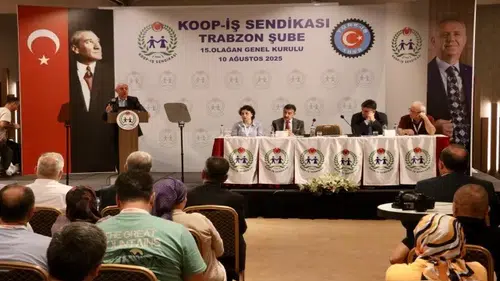 TÜRK-İŞ Genel Başkan Yardımcısı Eyüp Alemdar, Trabzon'da genel kurula katıldı