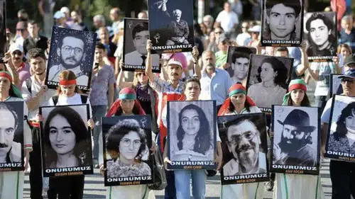 ‘33 Canımızı Diri Diri Yakanlar Affedilemez’