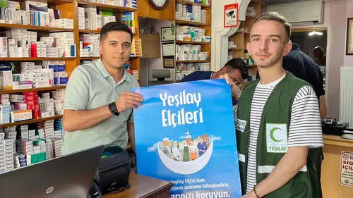 Tokat'ta eczacılara Yeşilay Eğitim ve Danışmanlık Merkezi tanıtıldı