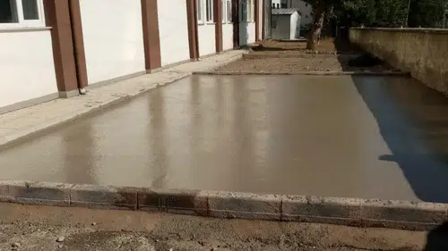 Osmangazi İlkokulu Bahçesine Oyun Alanı Kuruluyor
