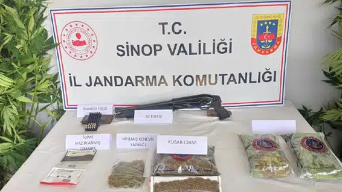 Sinop'ta uyuşturucu operasyonunda 3 zanlı yakalandı