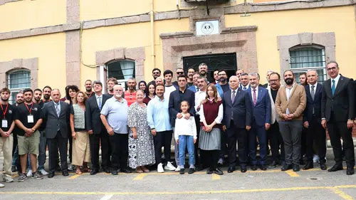 Milli Eğitim Bakanı Tekin Trabzon'da "Ailem" dizisi setini ziyaret etti