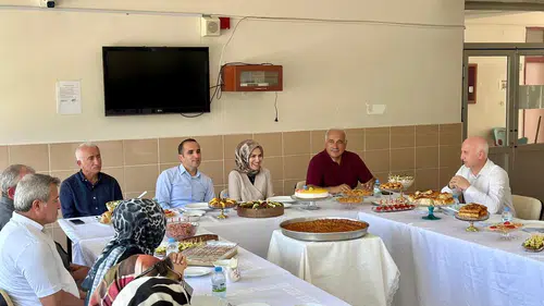 Aşçı Çırağı Kursunu Tamamlayan Kursiyerler Hünerlerini Sergiledi