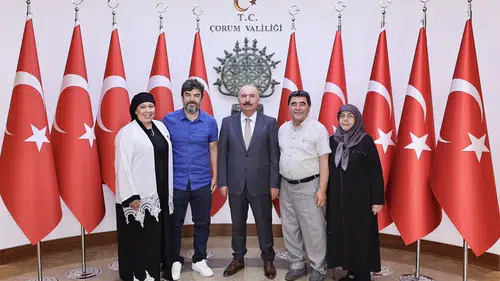 15 Temmuz Gazisine Madalya ve Berat