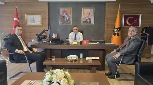 Bayat’ın Yol Projeleri Masaya Yatırıldı