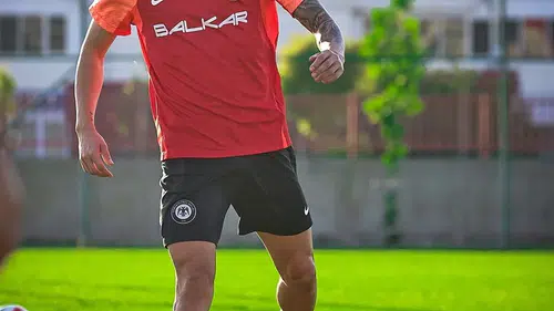 Yusuf Asistlerine Devam Ediyor