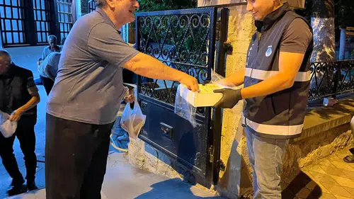 İskilip’te Vatandaşa Lokum İkramı