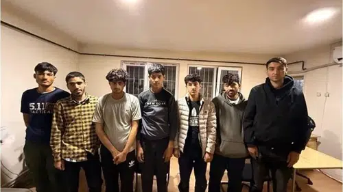 Amasya'da 8 düzensiz göçmen yakalandı
