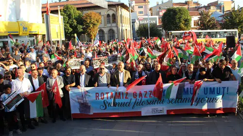 Çorum’da Yüzlerce Kişi Gazze İçin Yürüdü