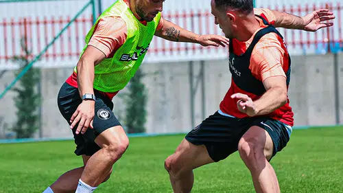 Lider, Vanspor Maçı Hazırlıklarını Tamamladı