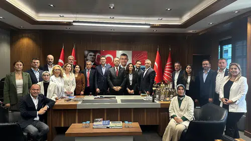 Tahtasız: Bizi Yolumuzdan Çeviremezsiniz